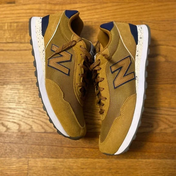New Balance 515 V3 Classic Sneakers - Picture 1 of 5